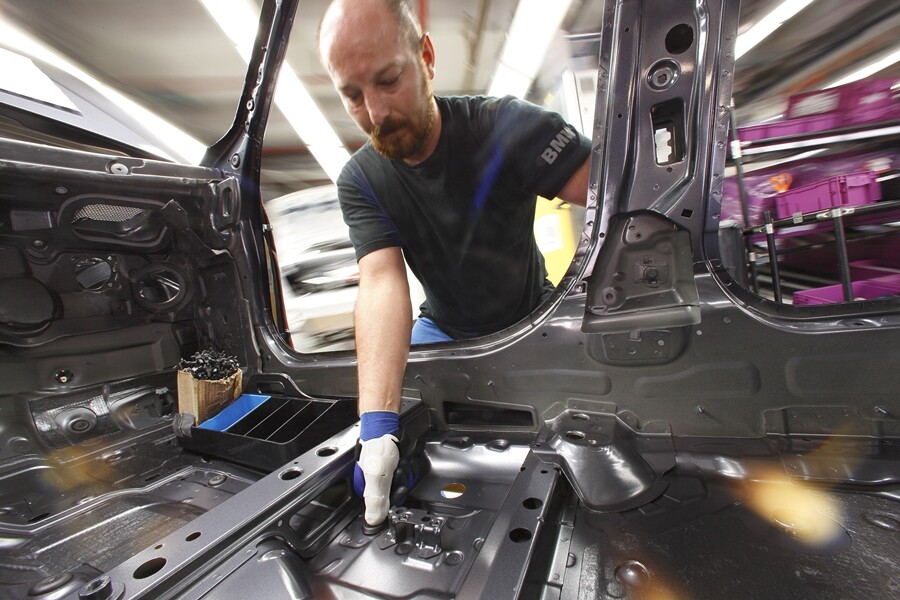 The supports are specifically designed to combat thumb strain in workers fitting rubber plugs into drain holes