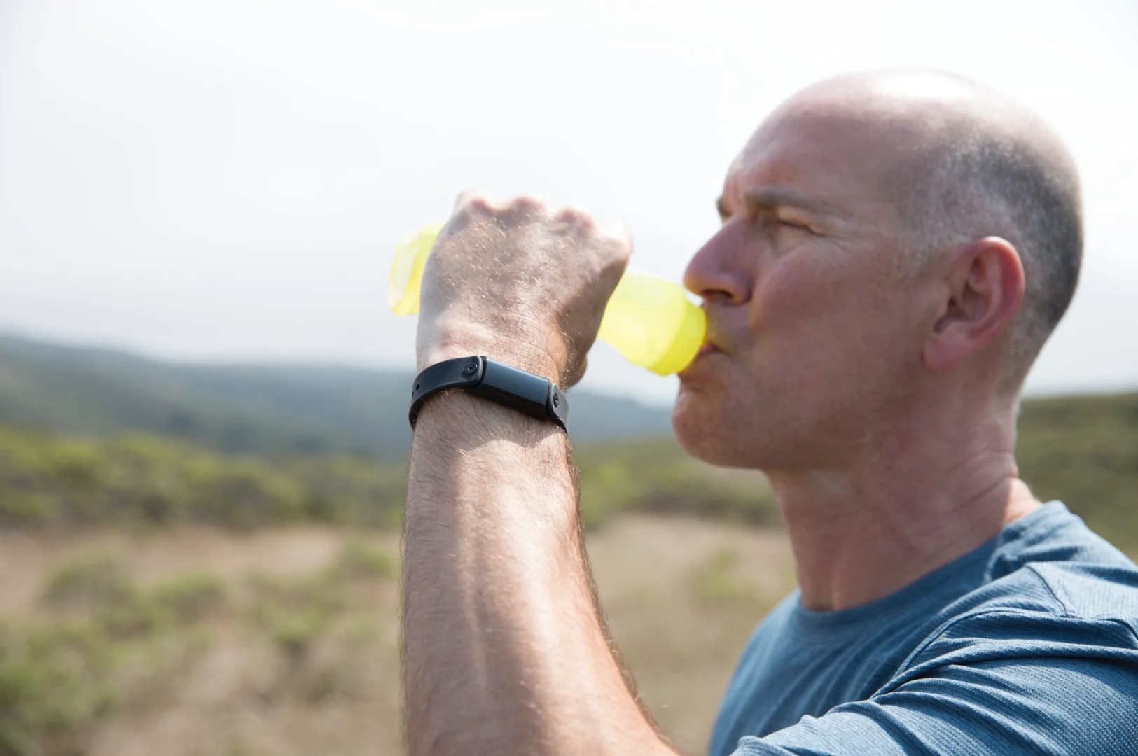 LVL can also track parameters such as heart rate, sleep quality, activity (steps), and calories burned