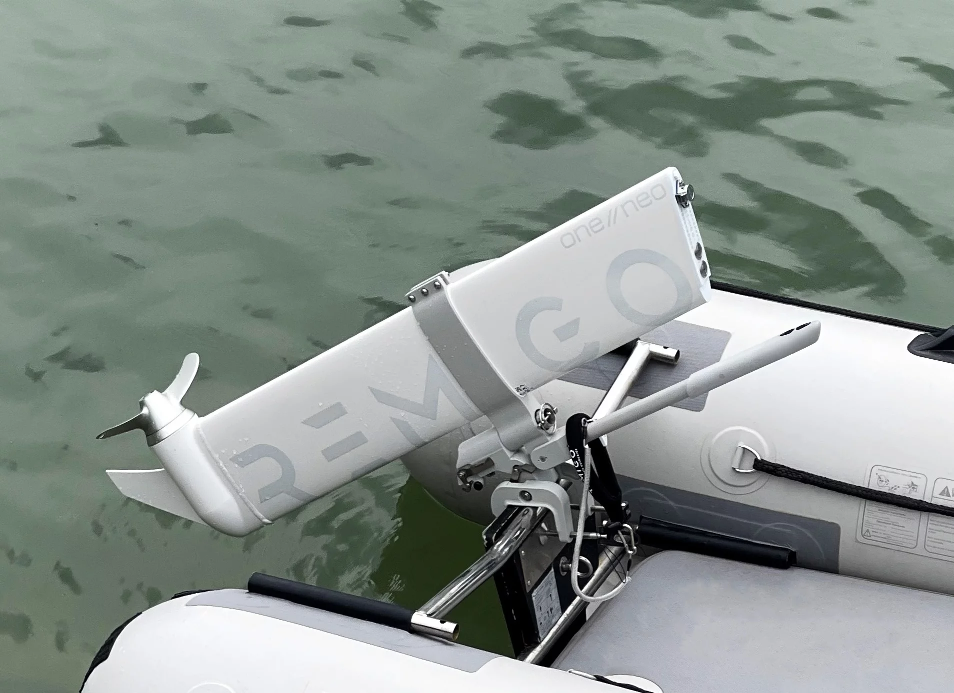 Remigo expands its lineup of ultra-slim, lightweight portable electric boat drives with the next-generation Neo