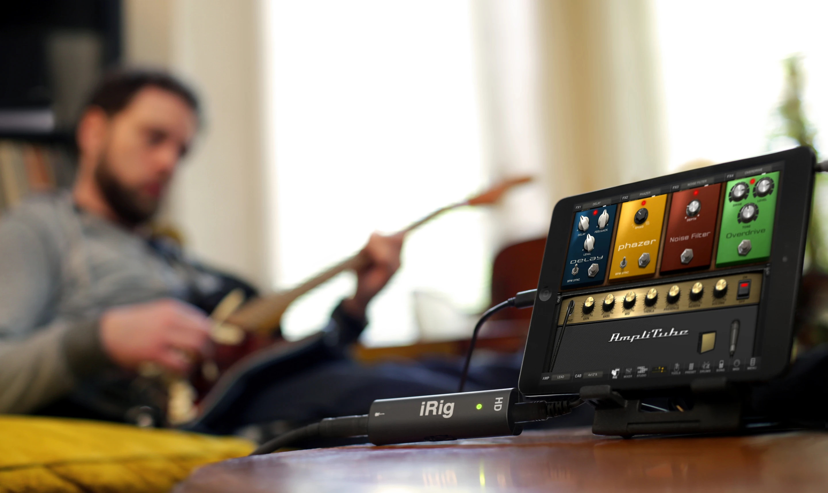 No unwanted digital clipping or nasty hum was audible, and the device offered a crystal clear sound
