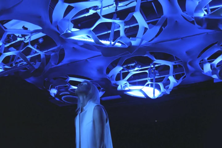 The Aurora ceiling at work