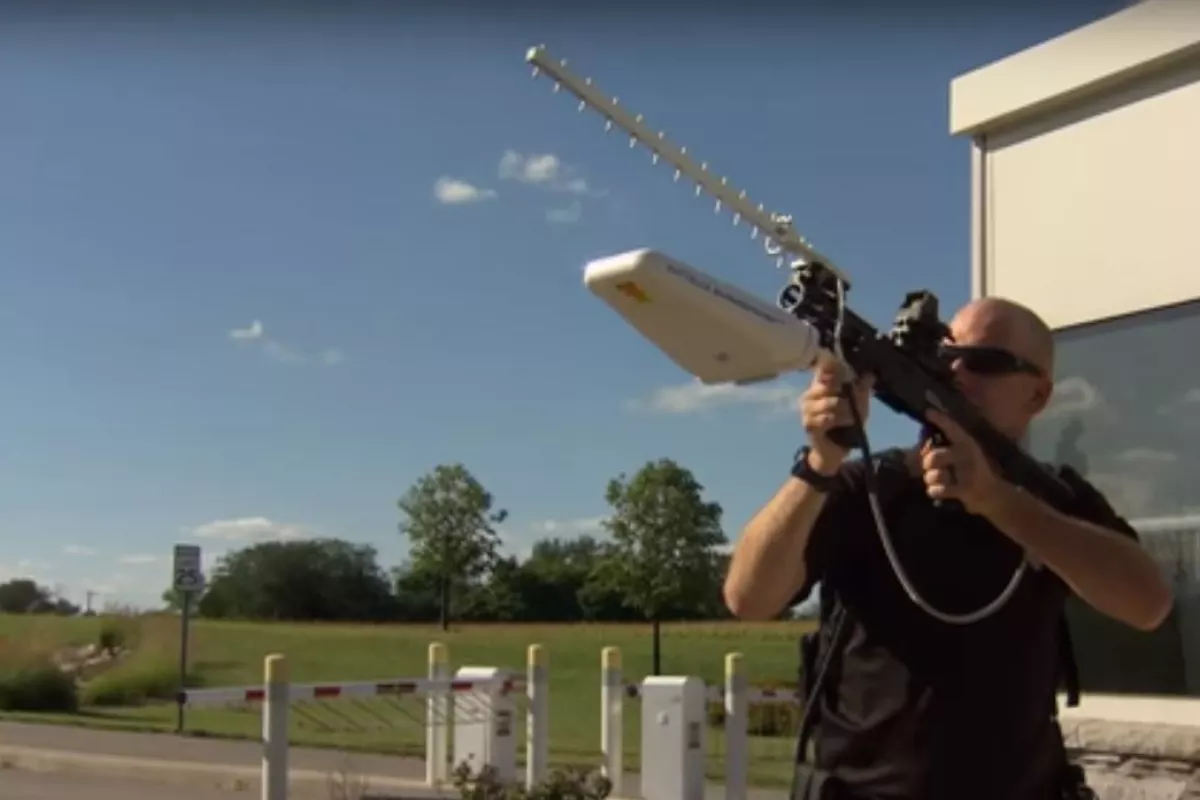 The Battelle DroneDefender is a portable anti-UAV beam weapon