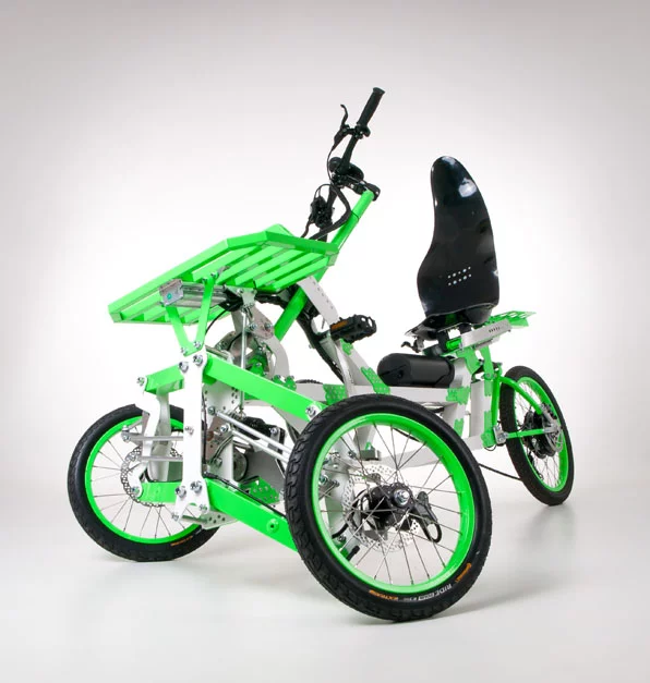 The EV4 semi-recumbent is reported to weigh 47 kg (including the battery)