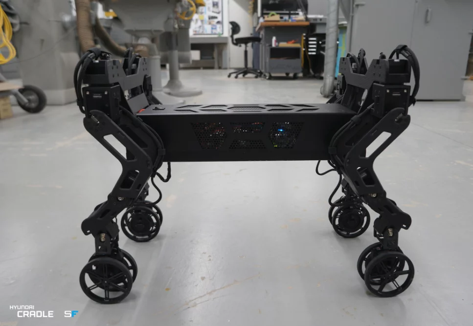 Hyundai Elevate scale model