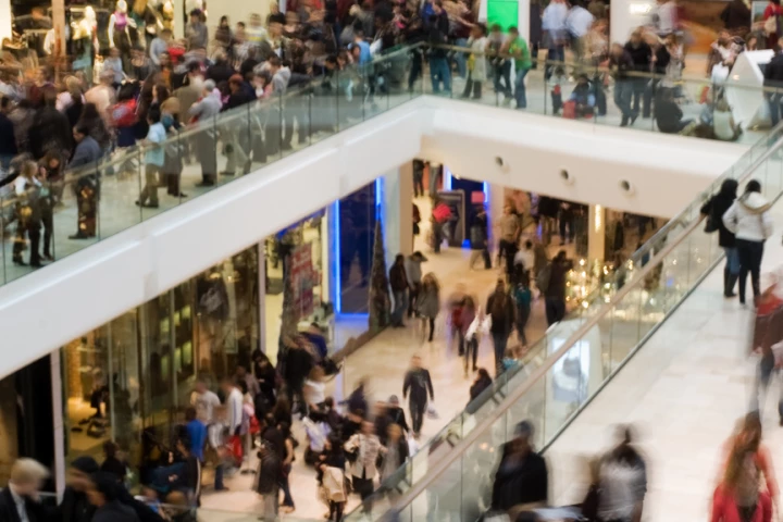 UnLoc could make navigating sprawling indoor environments such as shopping malls much easier to navigate (Photo: Shutterstock)