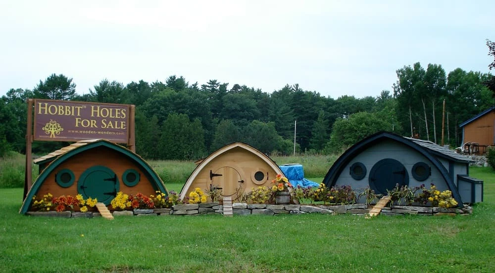 Wooden Wonders offers playhouses, chicken coops, sheds, cottages, and saunas which all follow the basic tenets set out by Tolkien's classic works