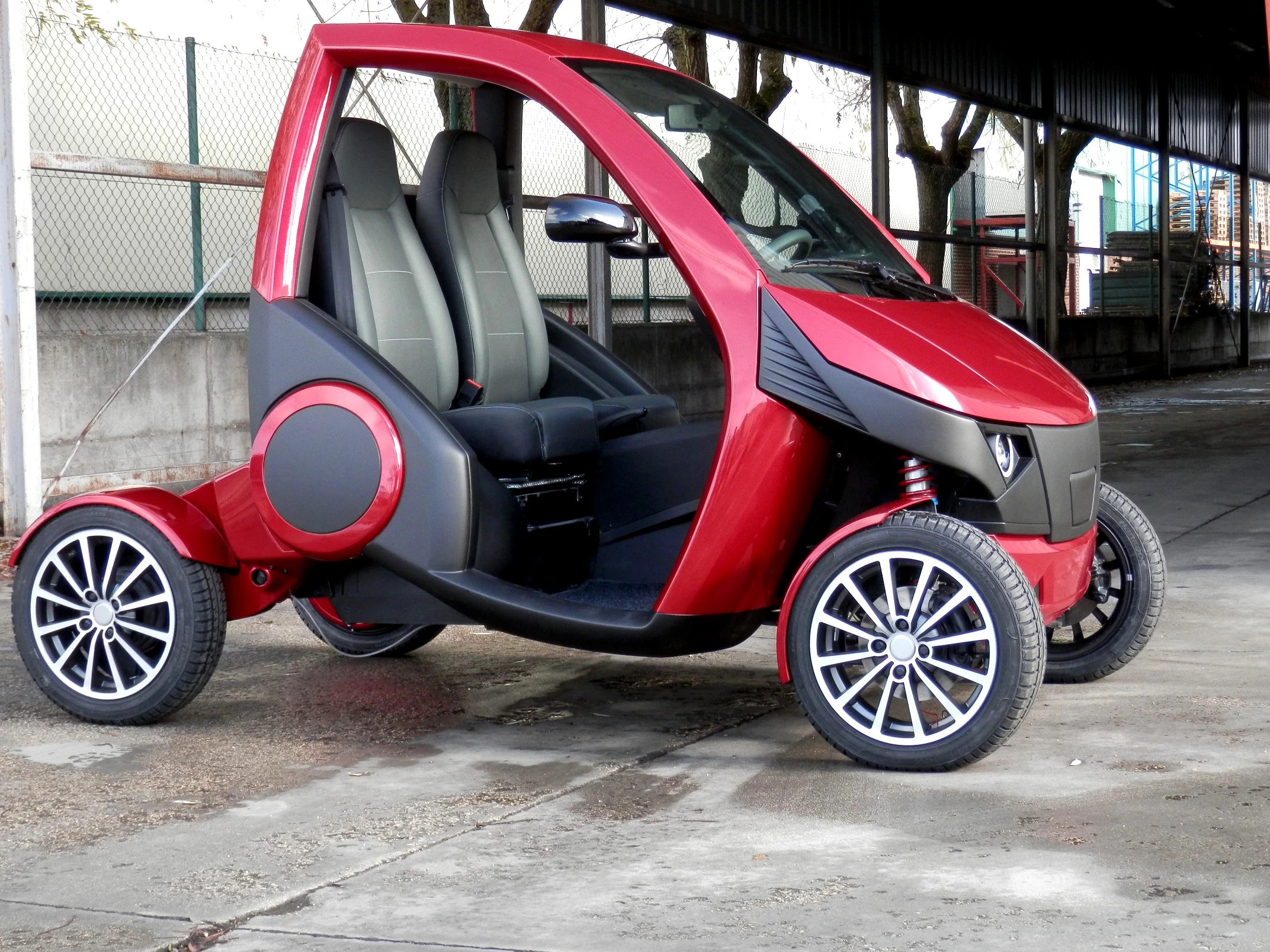 The Casple-Podadera is designed for two people