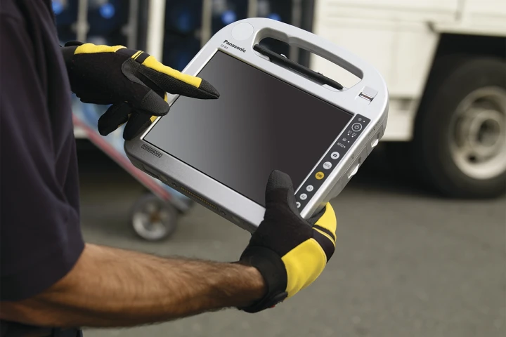 Panasonic's H1 Field tablet computer is light enough for use by couriers