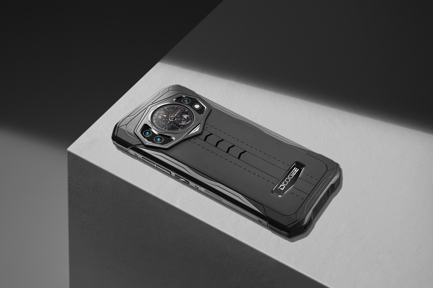 The Doogee S98's smartwatch-like smart display splits the triple camera array and allows for at-a-glance time checks and notifications, along with music playback control