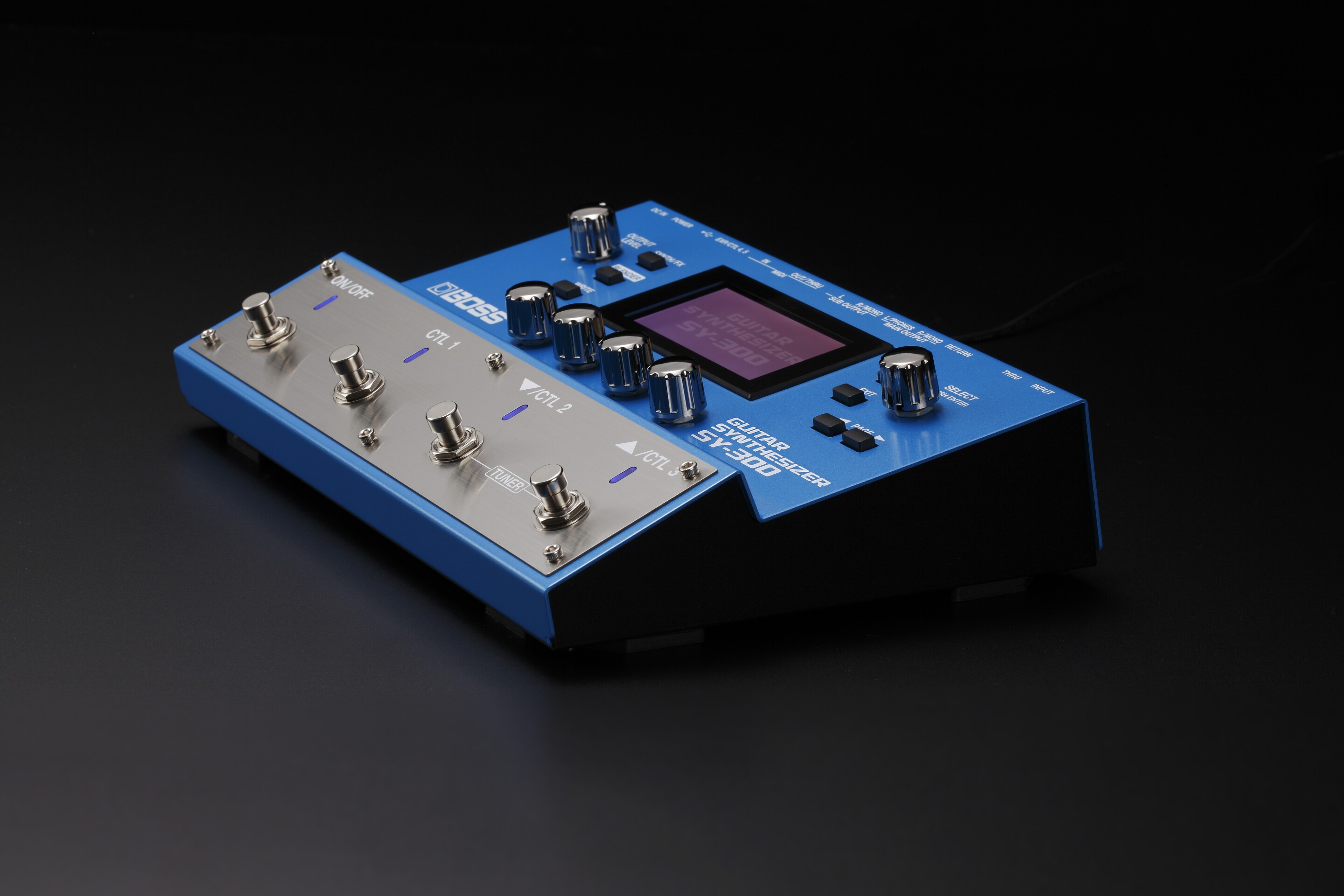 Boss brings sound synthesis to any electric guitar