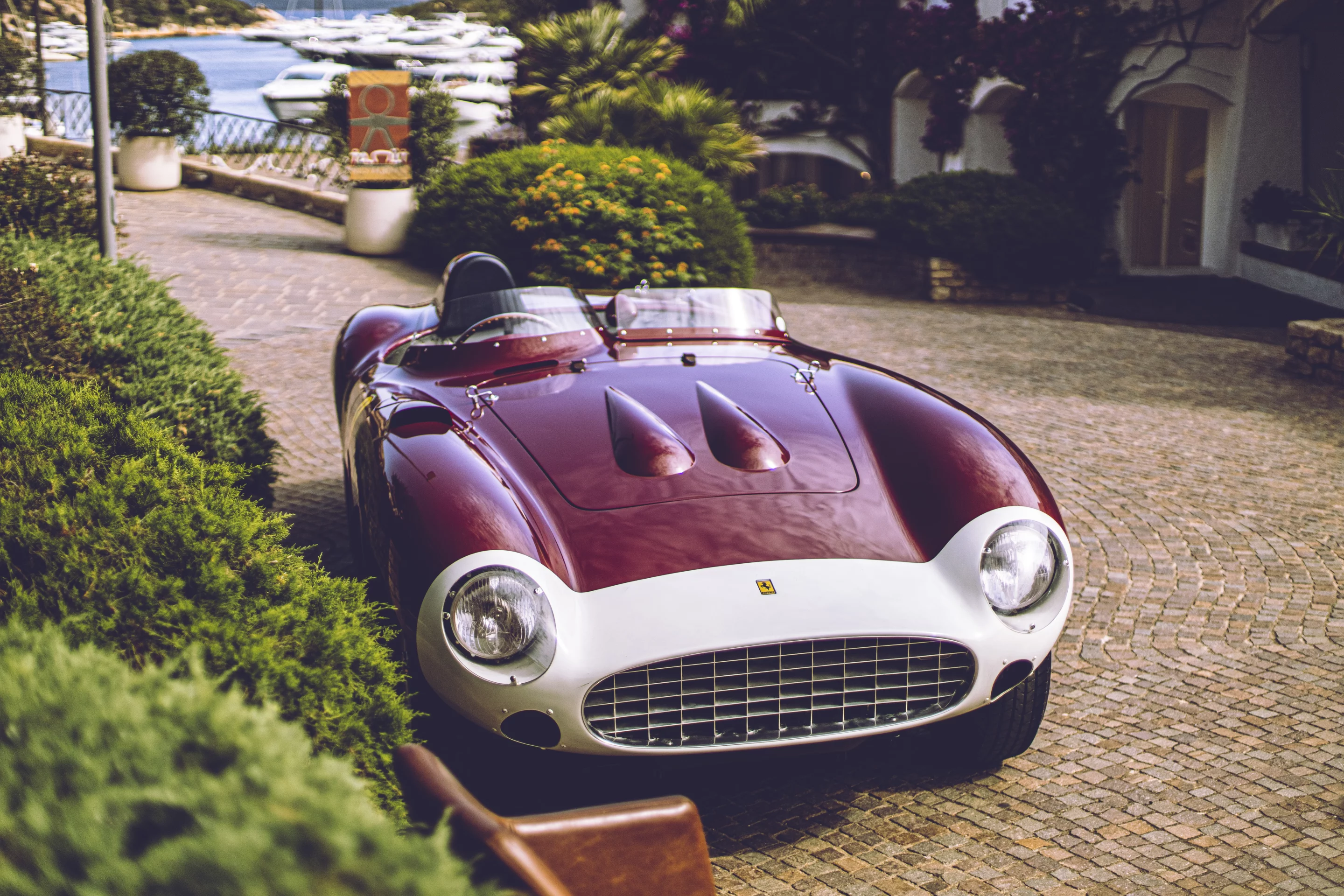 A close second in the “best in show” award at the 2020 Poltu Quatu Classic Concours was this one-of-four Ferrari 857S produced by Ferrari to take on the all-conquering 1955 Mercedes-Benz 300 SLR sports racing cars of Fangio and Moss. The car is considered one of Sergio Scaglietti’s greatest triumphs.