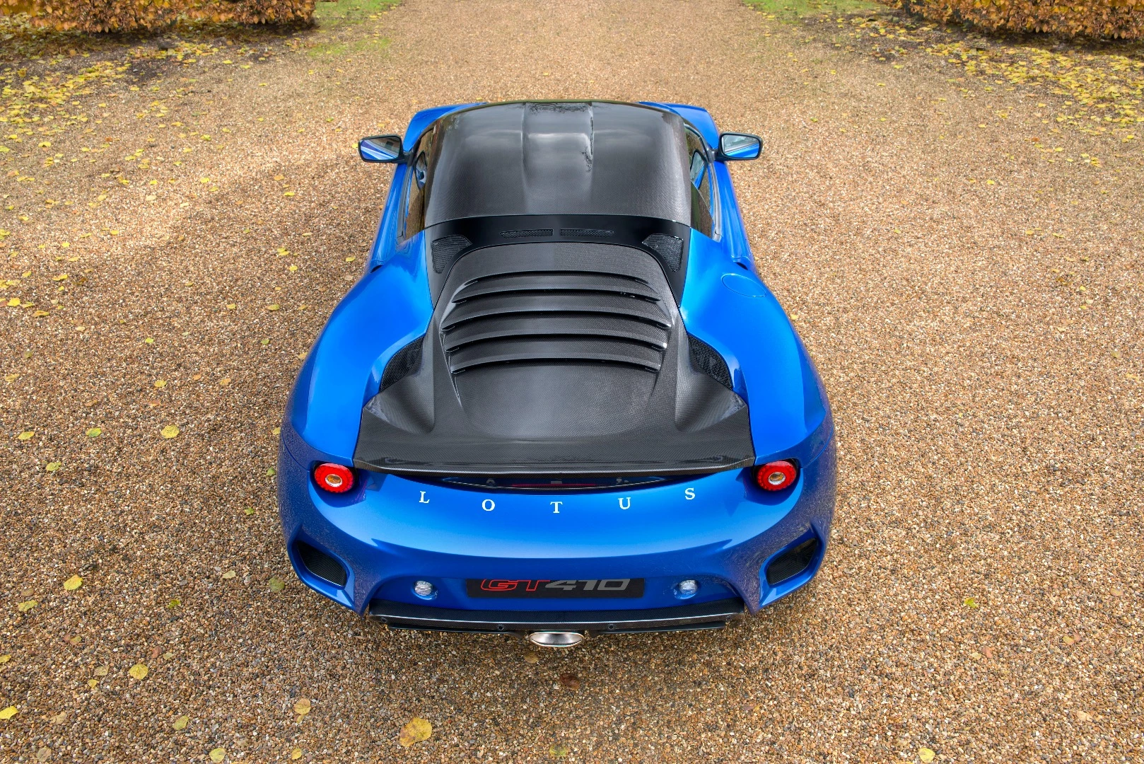 Notable body differences between the GT410 and the 410 Sport it is replacing are found in the rear, which sports a more aggressive aerodynamic design