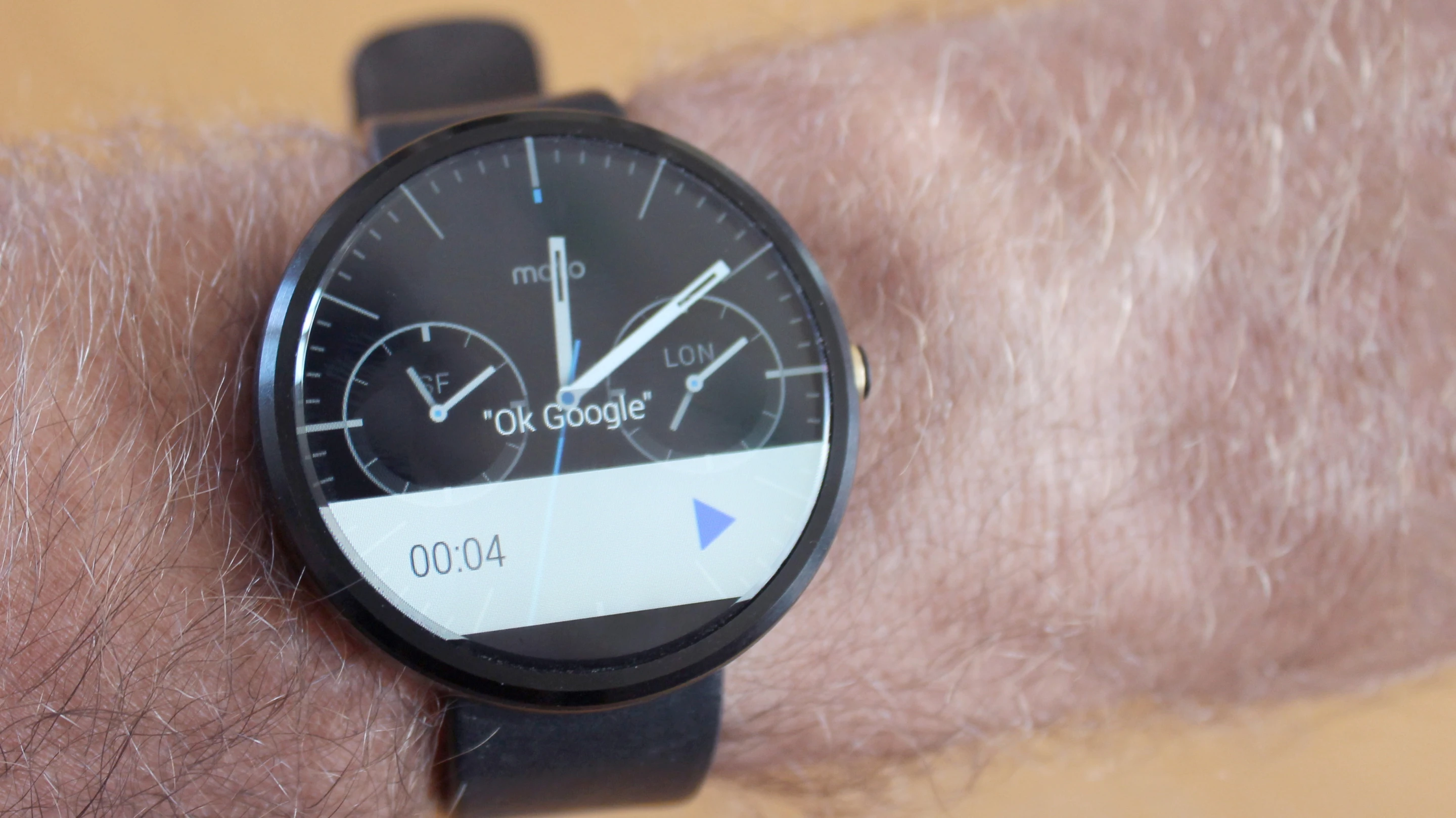 The Moto 360 is available now, starting at US$249 (Photo credit: Eric Mack/Gizmag.com)