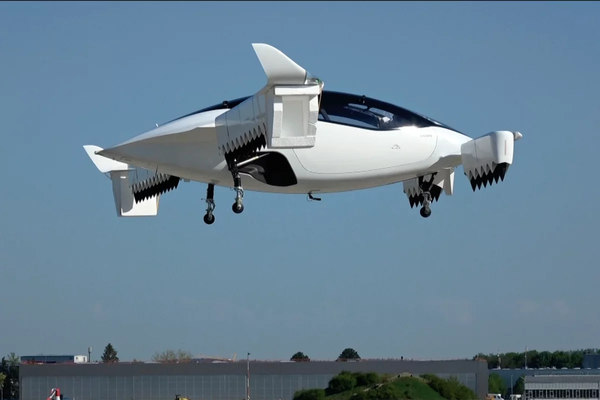 The Lilium Jet five-seat aircraft on its maiden flight