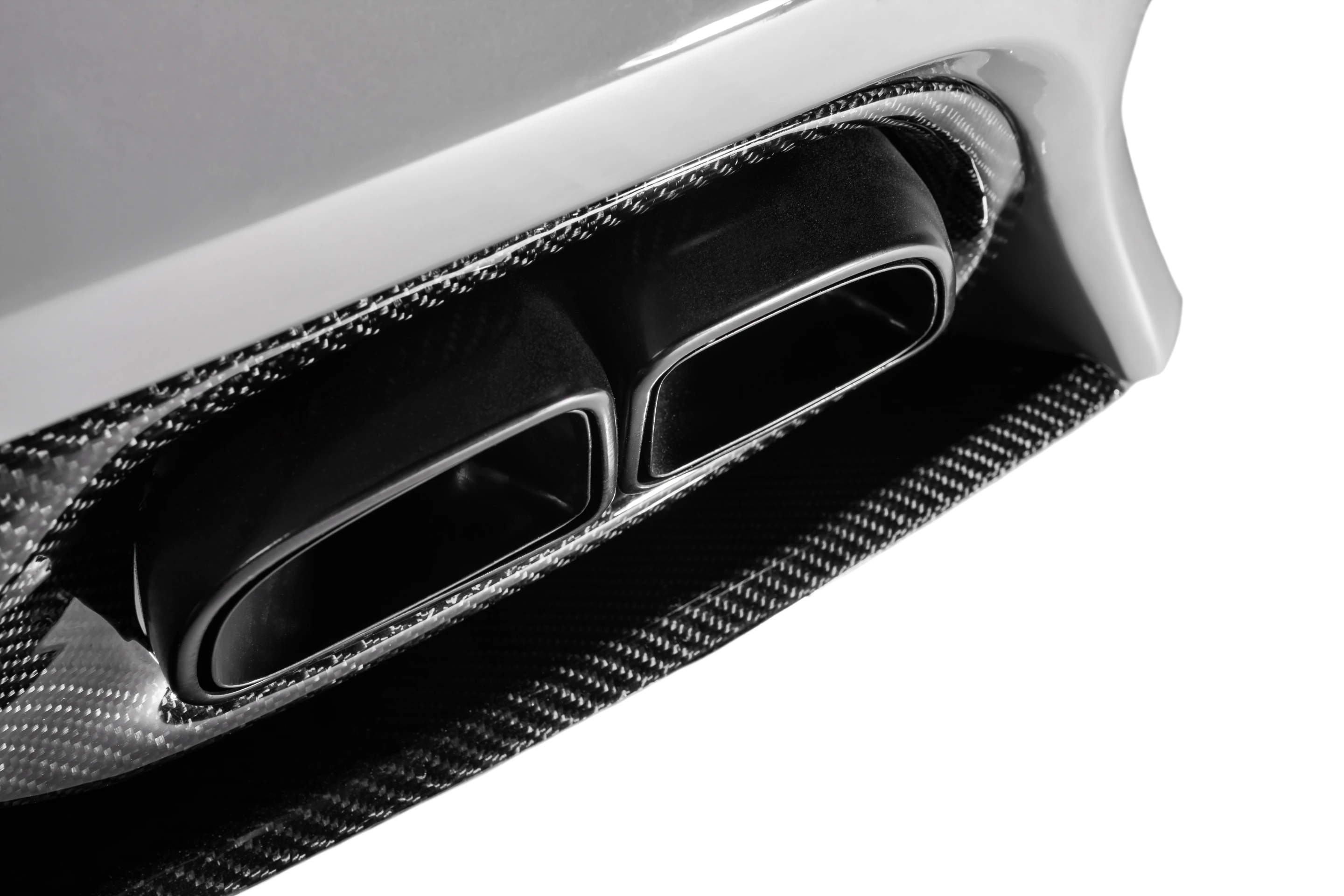 A special bodykit is part of the High Performance kit