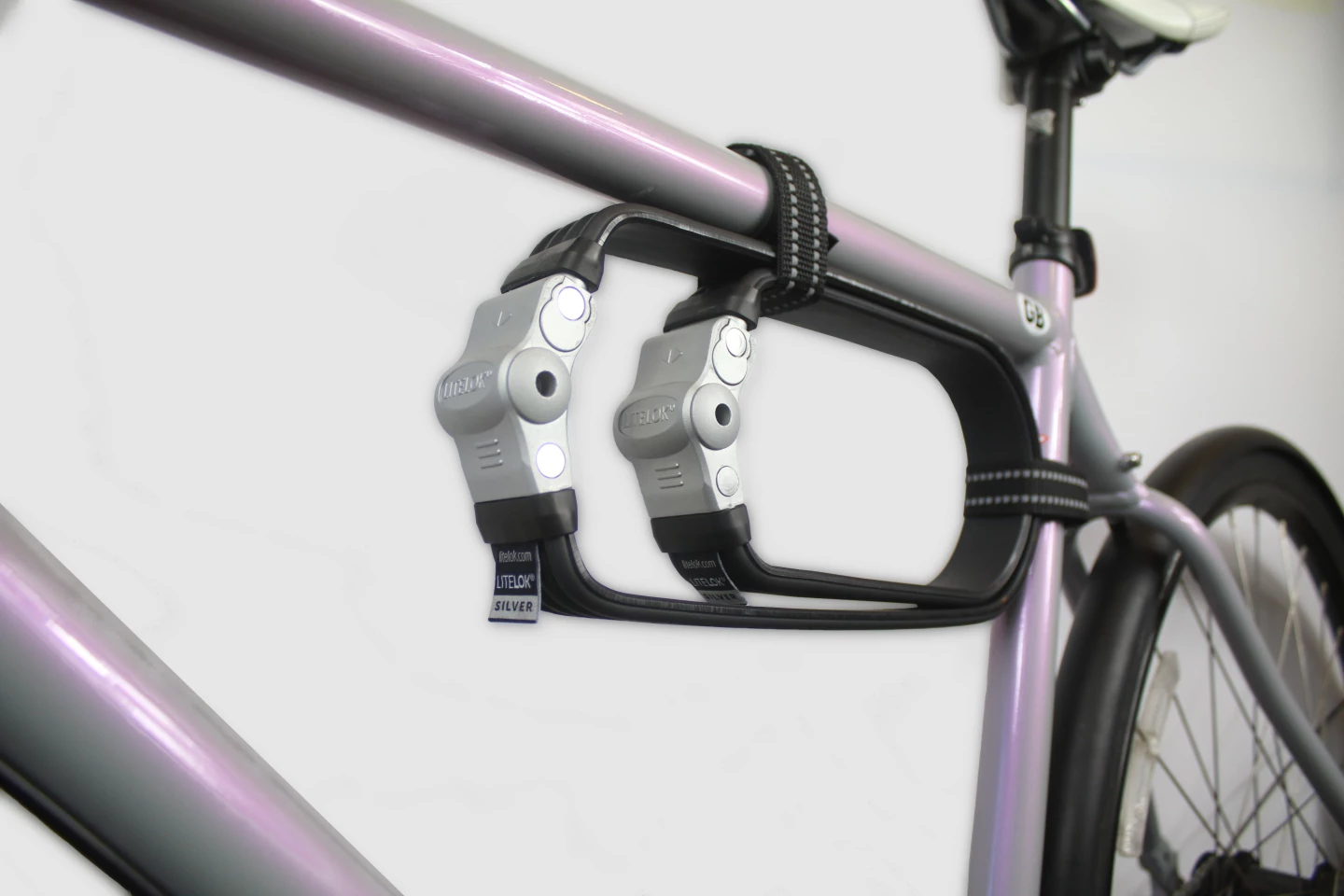 Litelok is offering the Flexi-U Silver in two sizes
