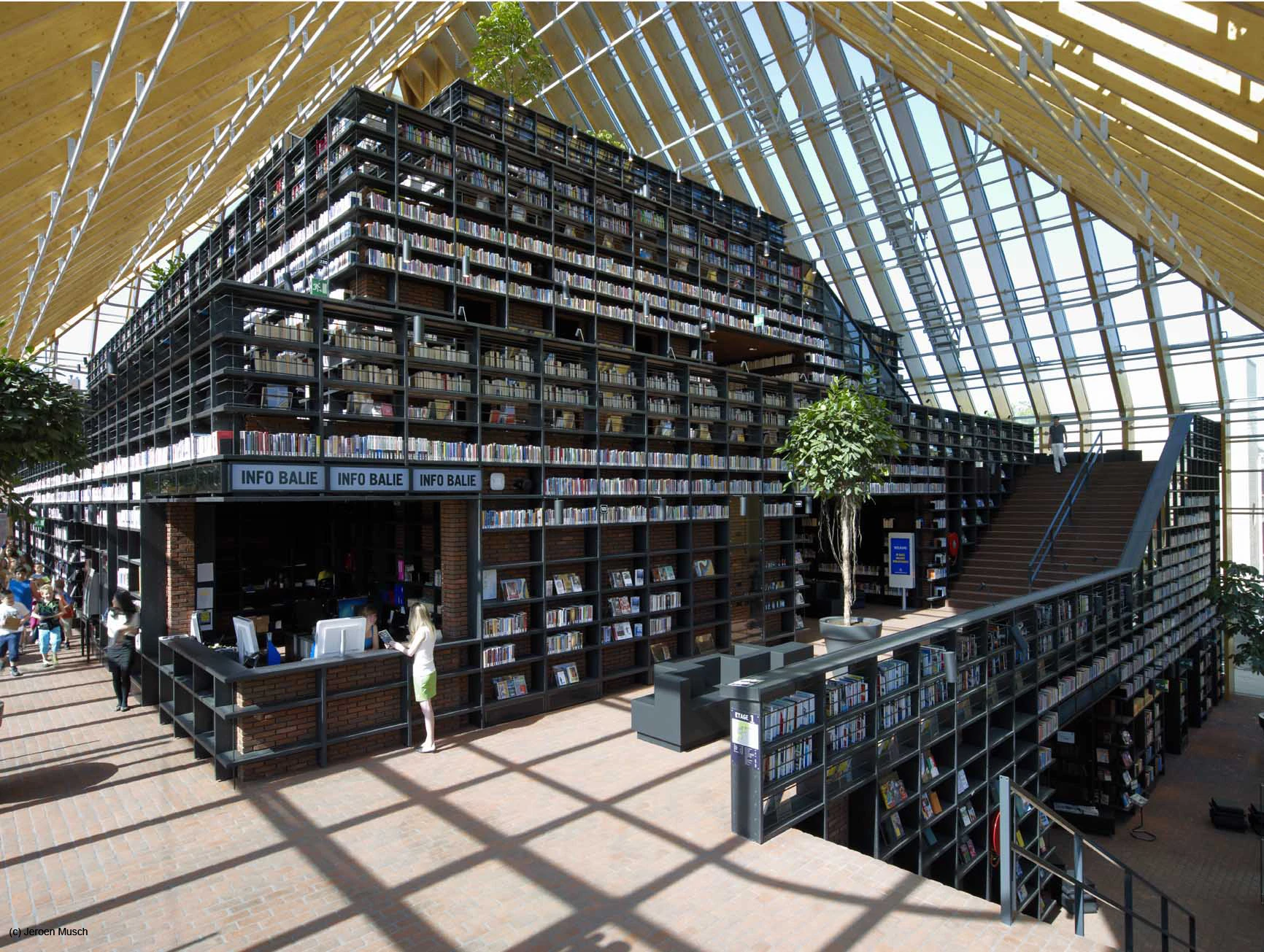 The MVRDV-designed Book Mountain public library features a huge glass and timber outer shell (Photo courtesy of MVRDV/Jeroen Musch)
