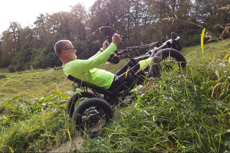 The Manul 4x4 Handquad's 250-watt motor delivers up to 85 Nm (63 lb ft) of torque