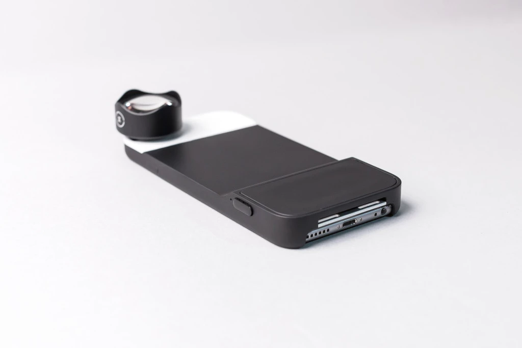 The Moment case is an iPhone-centric (6 or 6 Plus) lens-compatible case with a multi-state Bluetooth shutter button