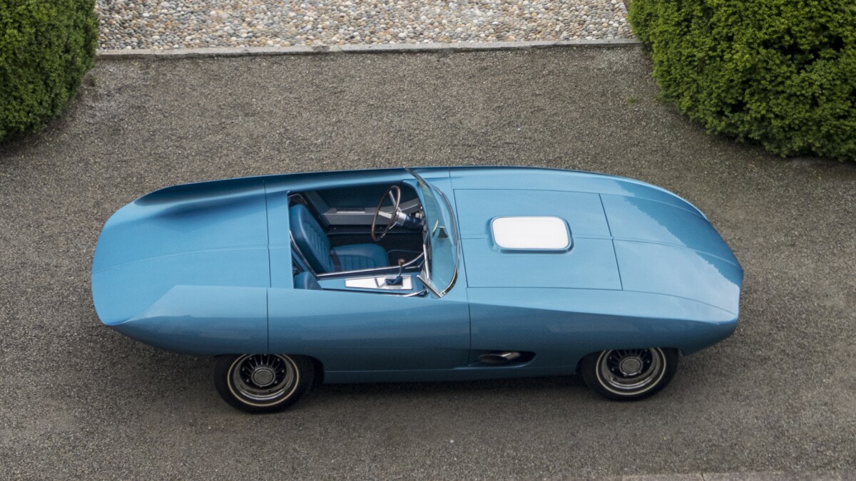 The honorable mention in Class H: Daring To Dream: Concepts Which Rocked The Motoring World, was this 1965 Vivant 77 Roadster, owned by Phillip Sarofim (US)