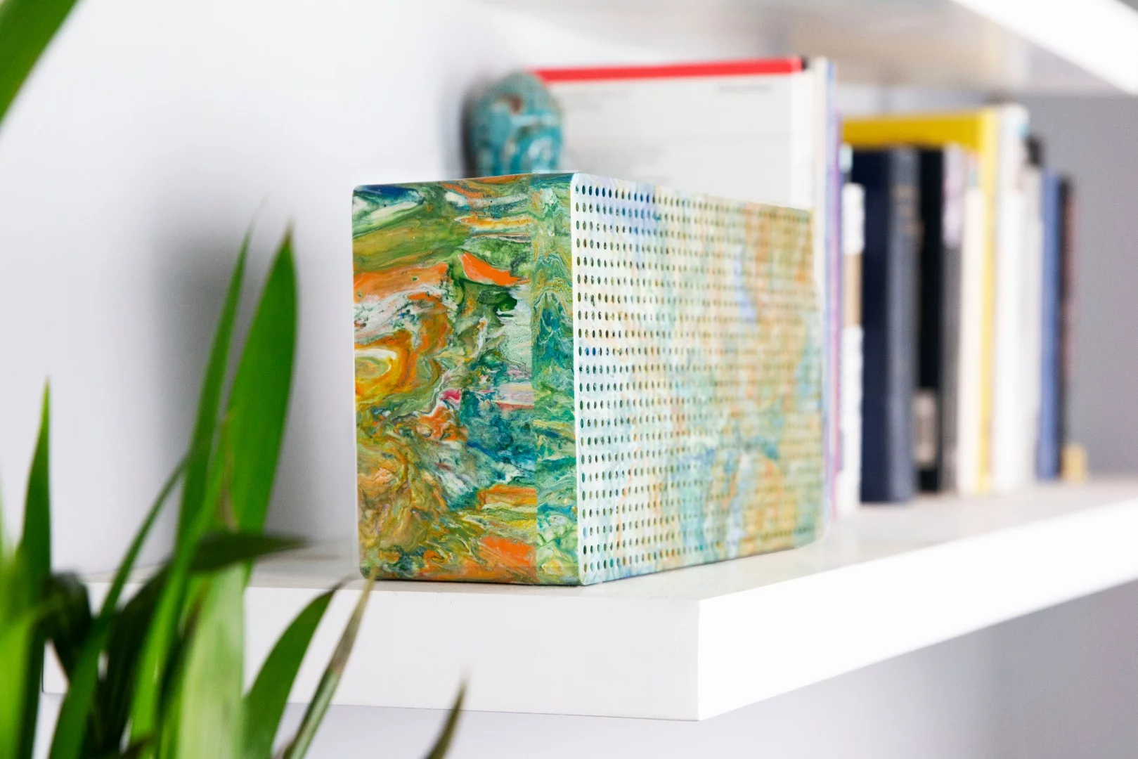 Each 138 x 270 x 80 mm Gomi speaker is home to one dome tweeter and one midrange driver, and Bluetooth 4.0 for wireless streaming