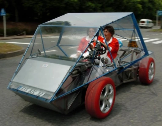 Coqueline at the wheel of the EXE