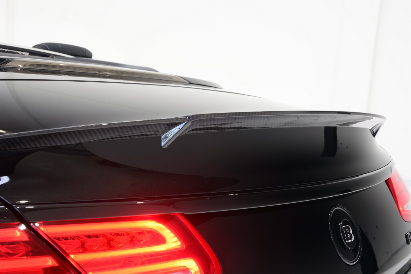 One of the ways Brabus is trying to keep the S-Class Cabrio on the ground