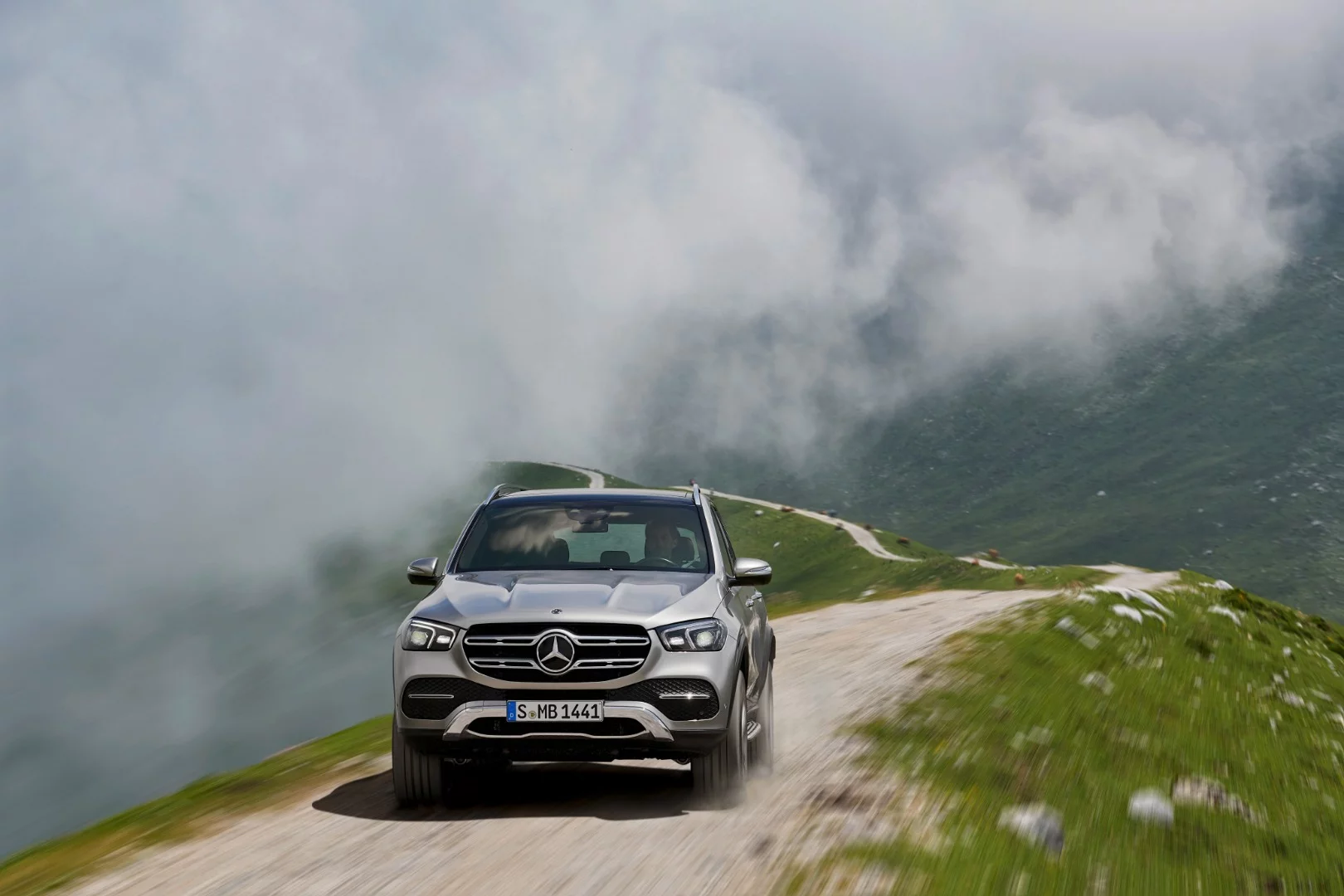 2019 Mercedes-Benz GLE: hitting the dirt