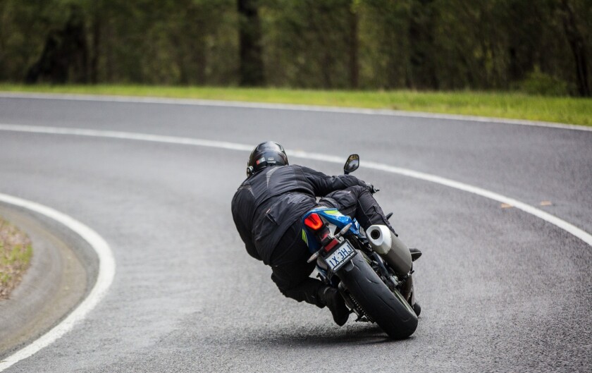 2017 Suzuki GSX-R1000: total cornering confidence