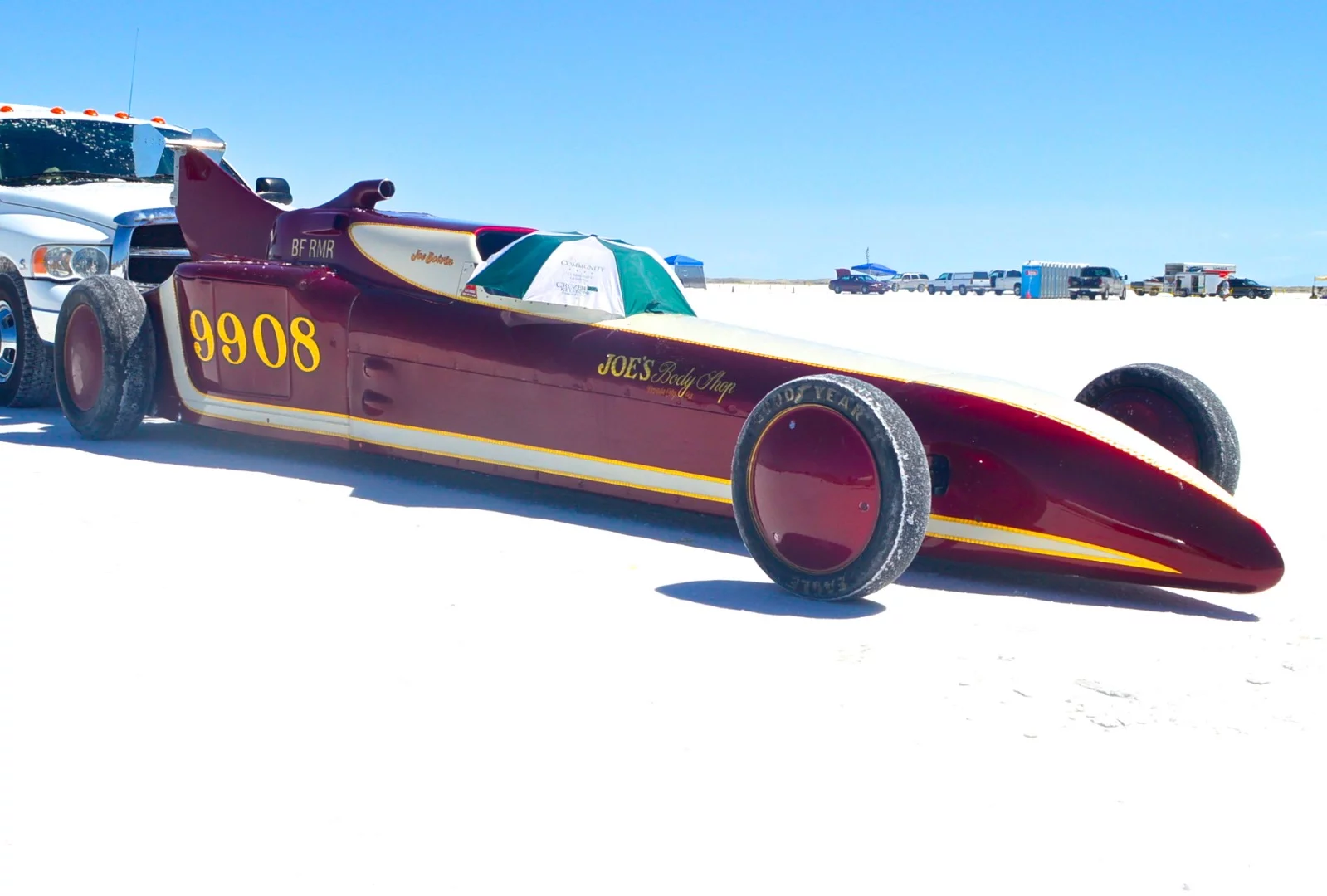Cars lined up and ready to go, Bonneville Speed Week 2016