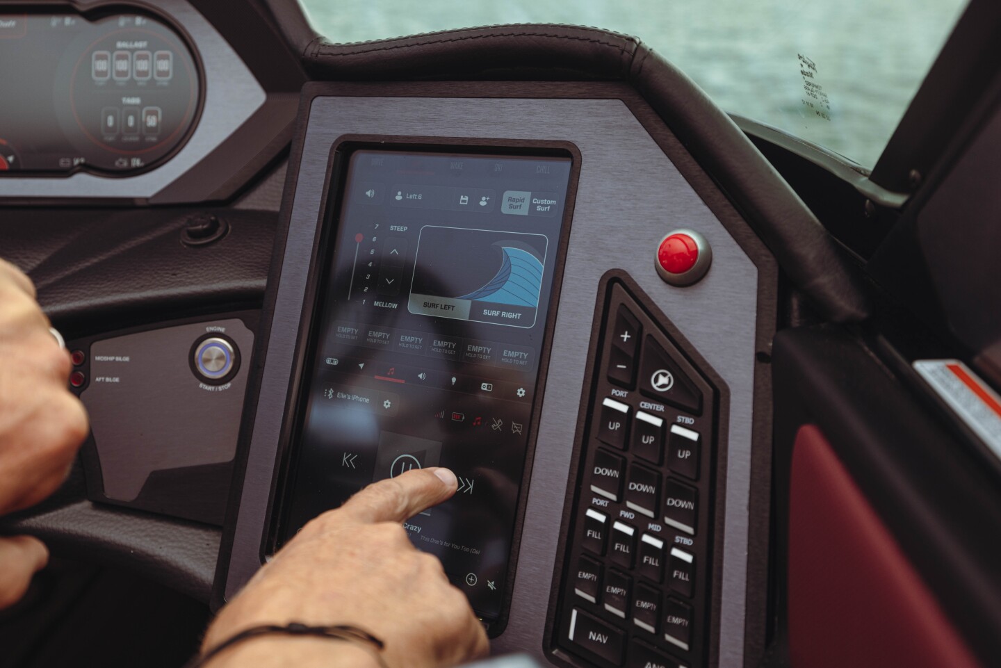 An indepth look at MasterCraft's wakesurfing technology