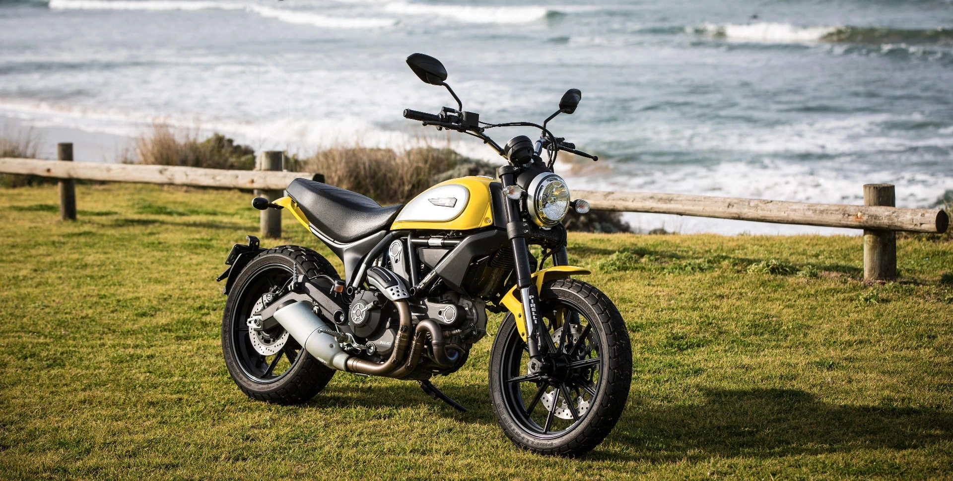 2015 Ducati Scrambler – right side