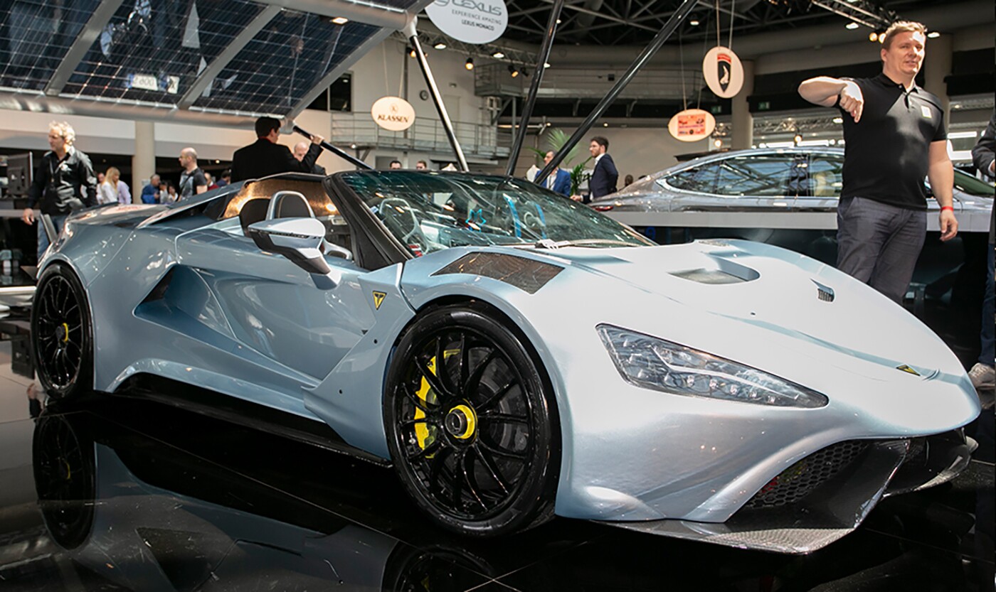 Slovenian supercar manufacturer Tushek returned to Top Marques this year with a new TS 900H Apex hybrid delivering peak power of 985 kW (1340 hp) and a whopping 1690Nm of torque. The Apex weighs 1410 kg at the kerb, has a top speed of 380km/h, and will accelerate from 0-100km/h in 2.5 seconds. The base model costs EUR€1.2 million (approx USD$1.475 million)