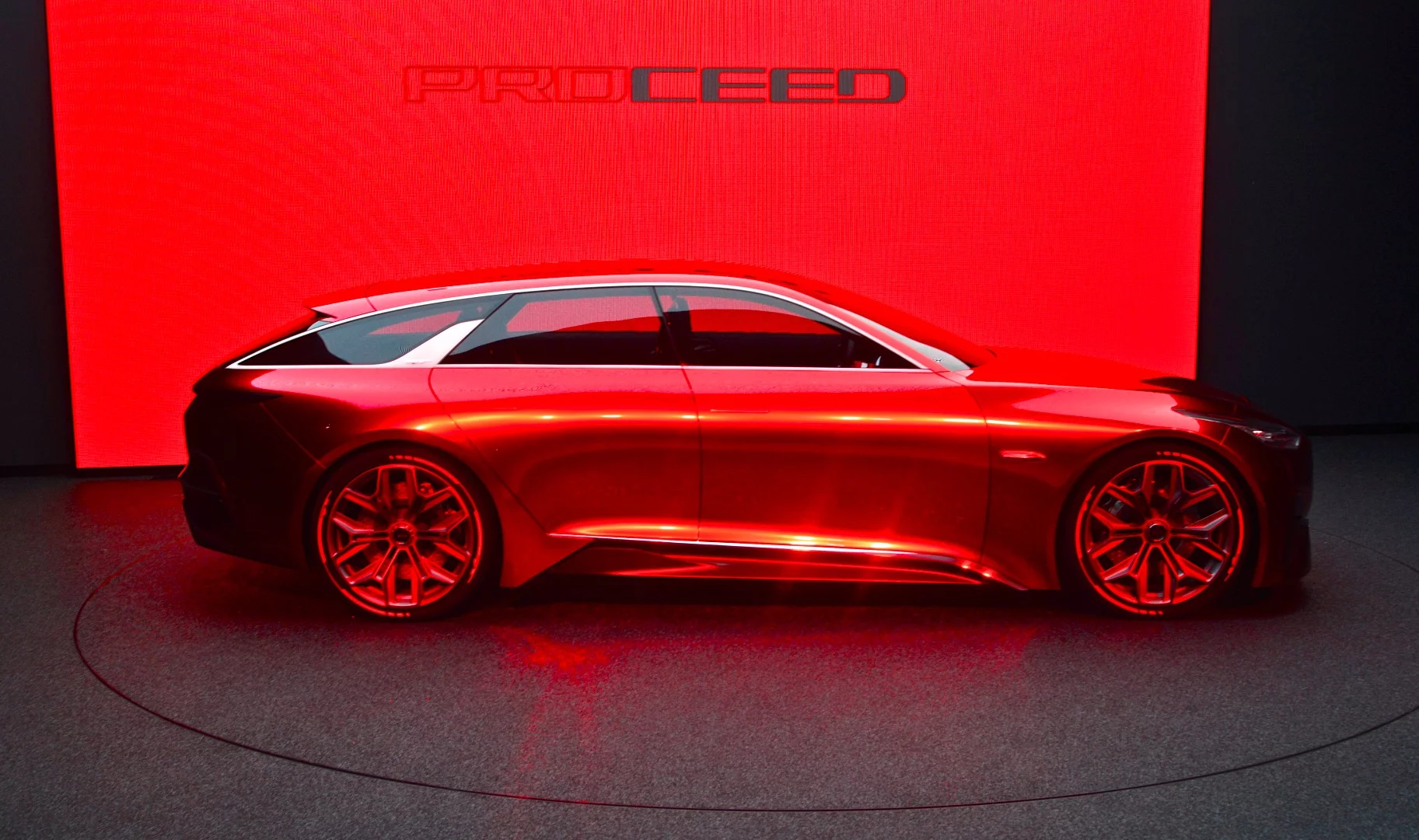 Kia Proceed Concept world premiere