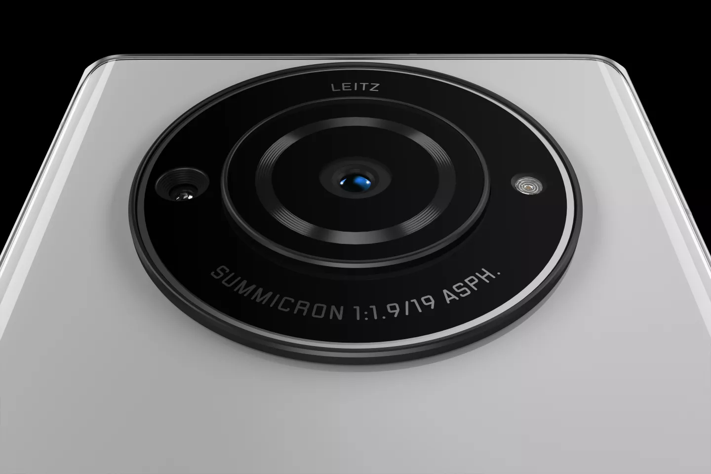The Leitz Phone 2 features a single camera module built around a 1-inch-type image sensor at 47.2 megapixels
