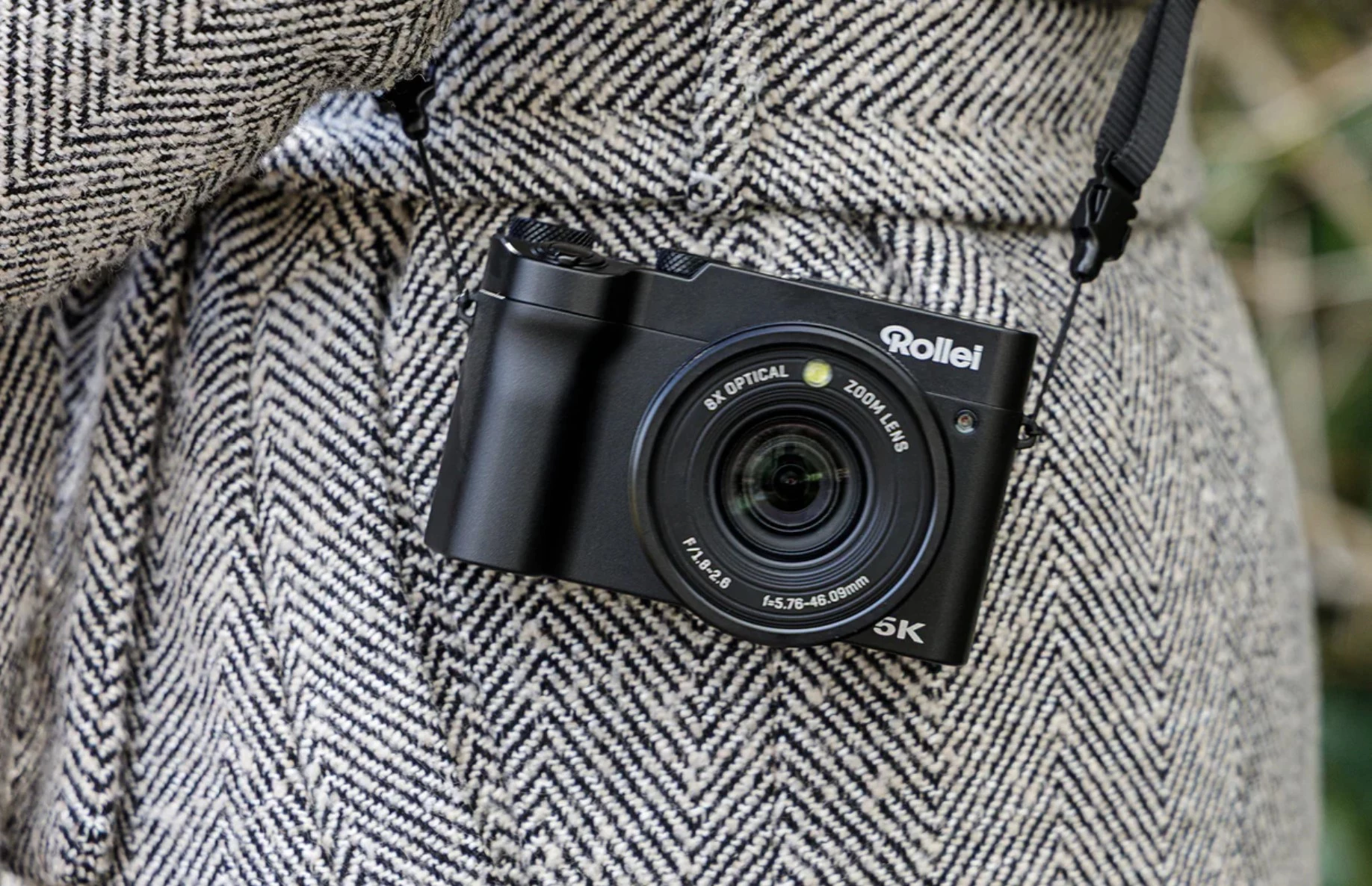The Powerflex X8 Dual Lens camera comes with video and photo modes to help users grab the best shots