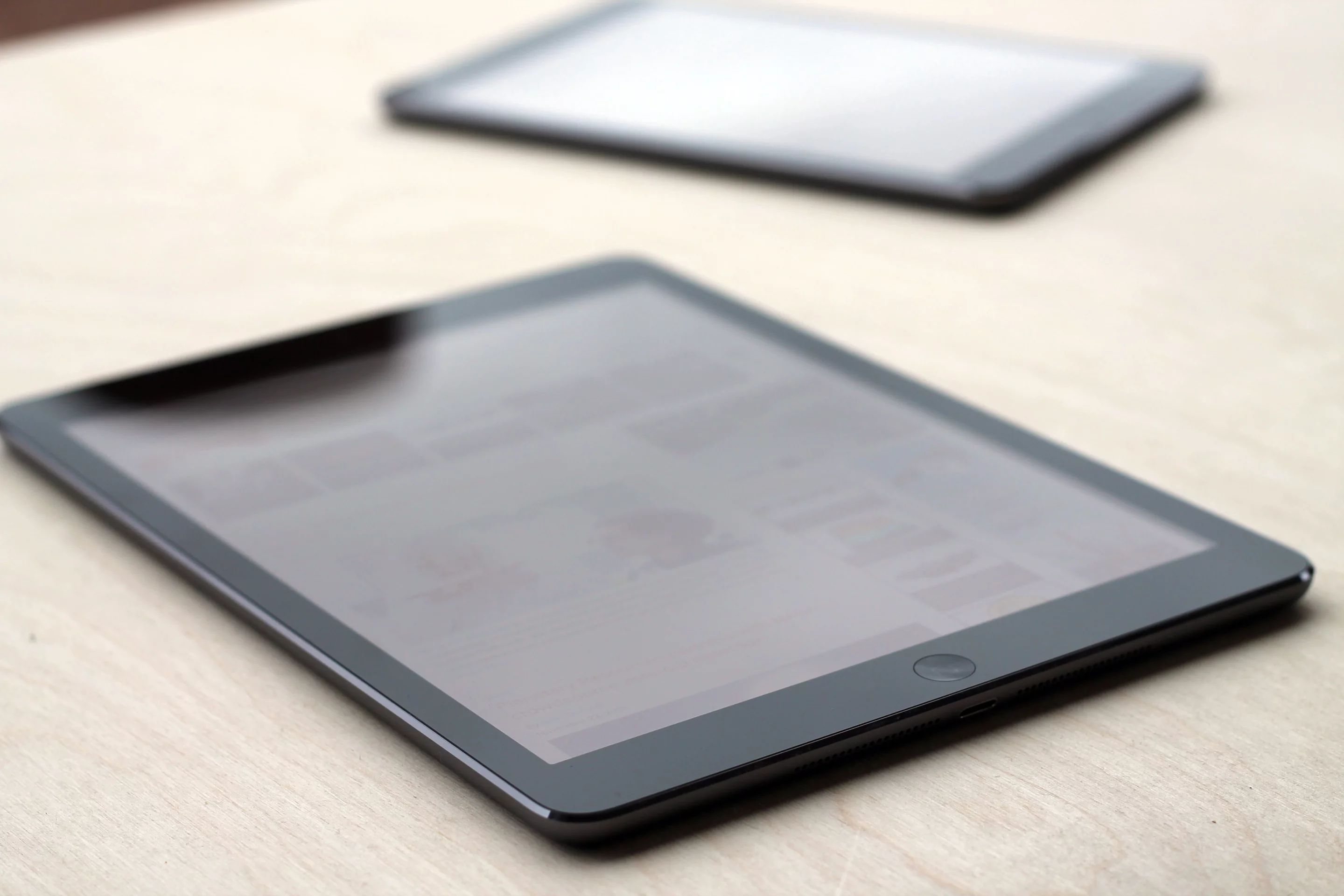 The iPad Air gives you a 53 percent bigger screen