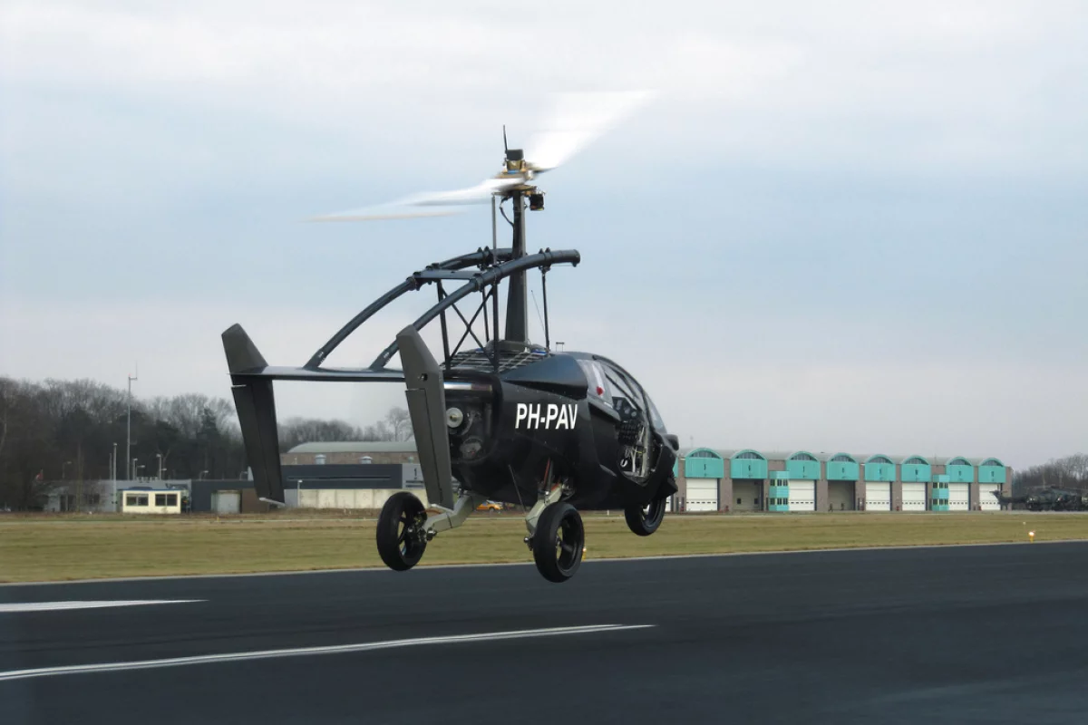 The PAL-V takes to the air on a successful test flight (Photo: PAL-V)