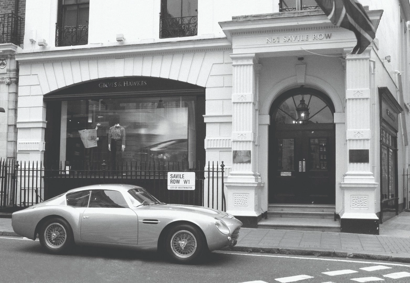 The elegant Zagato lines made the Aston Martin DB4 GT Zagato the height of fashionable wheels in swinging sixties London