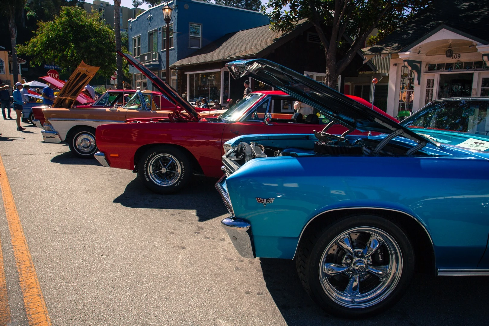 The streets are lined with classic and custom cars. There were over 250 cars on display throughout the small town of Capitola