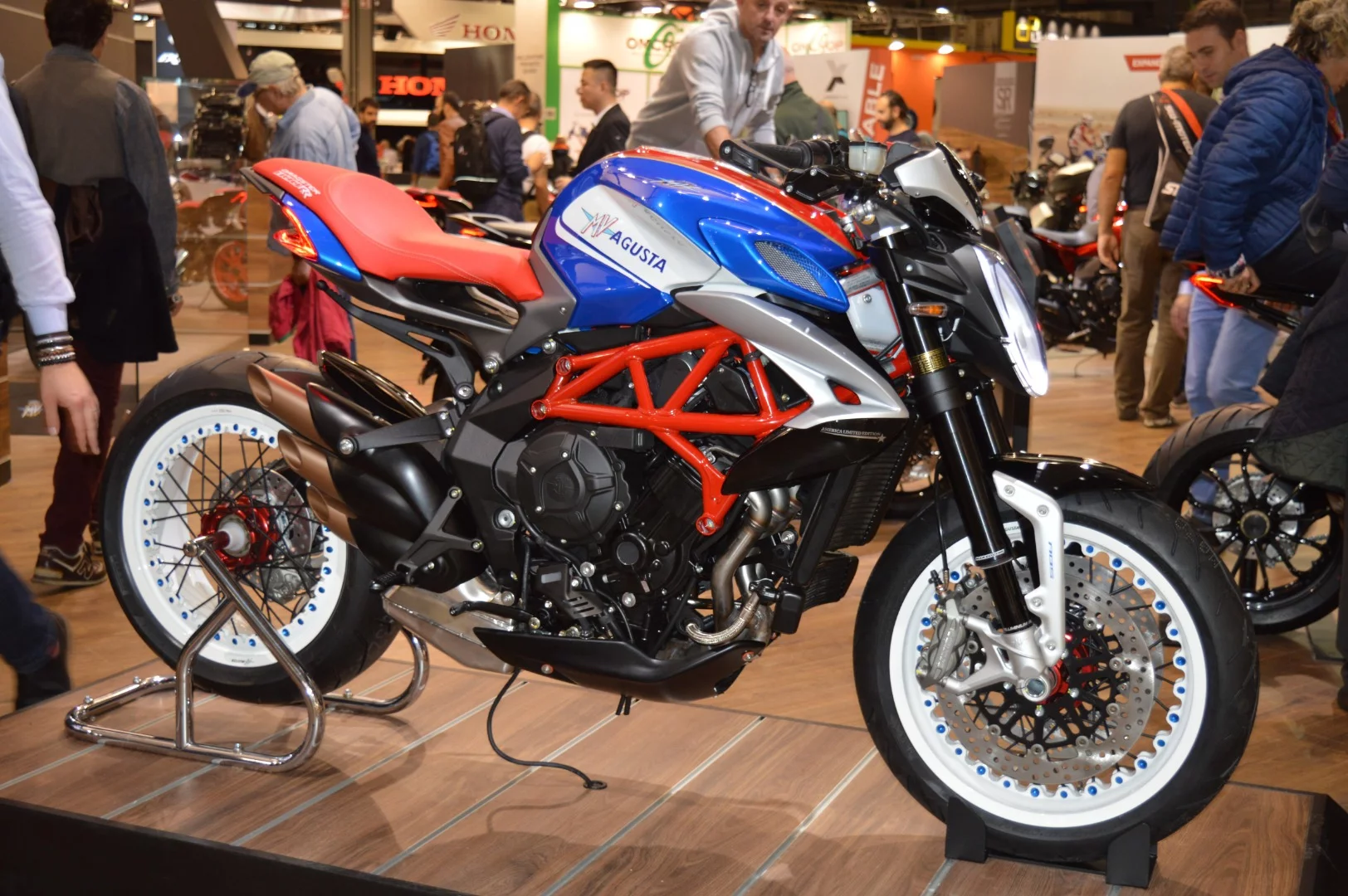 The 2019 MV Agusta Drgster 800RR America is a special model destined to be exported only in the American market