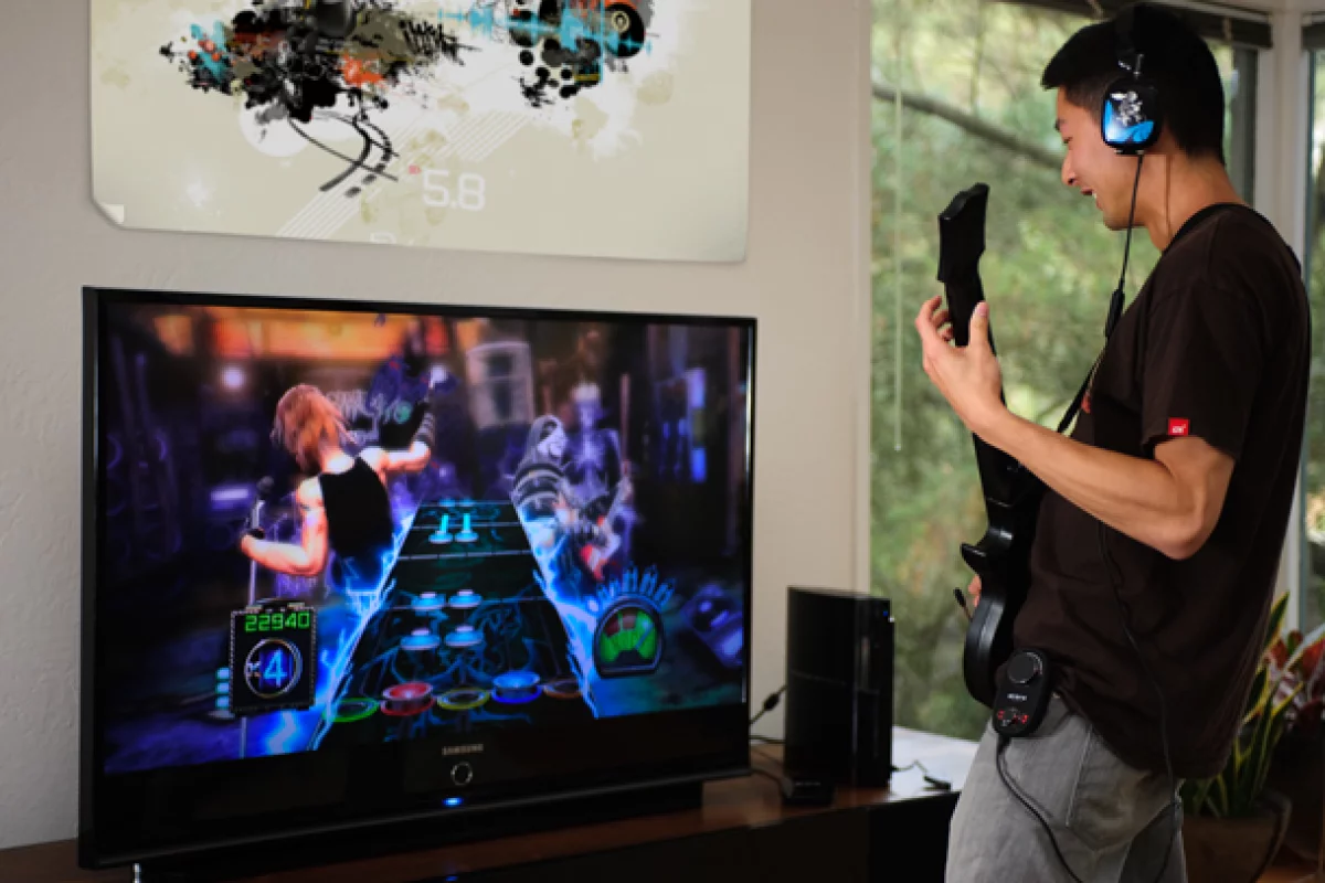The MixAmp 5.8 system allows gamers to attach just about any set of wired headphones to a receiver, and wirelessly connect to a transmitter connected to the games console