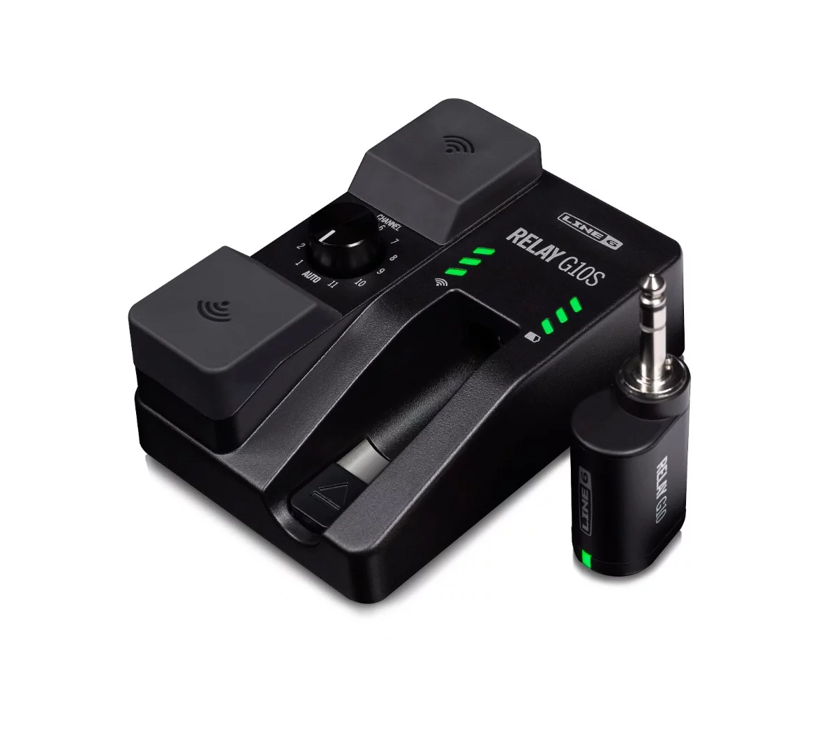 The Relay G10S rocks a fresh stompbox design that's ready for the pedalboard