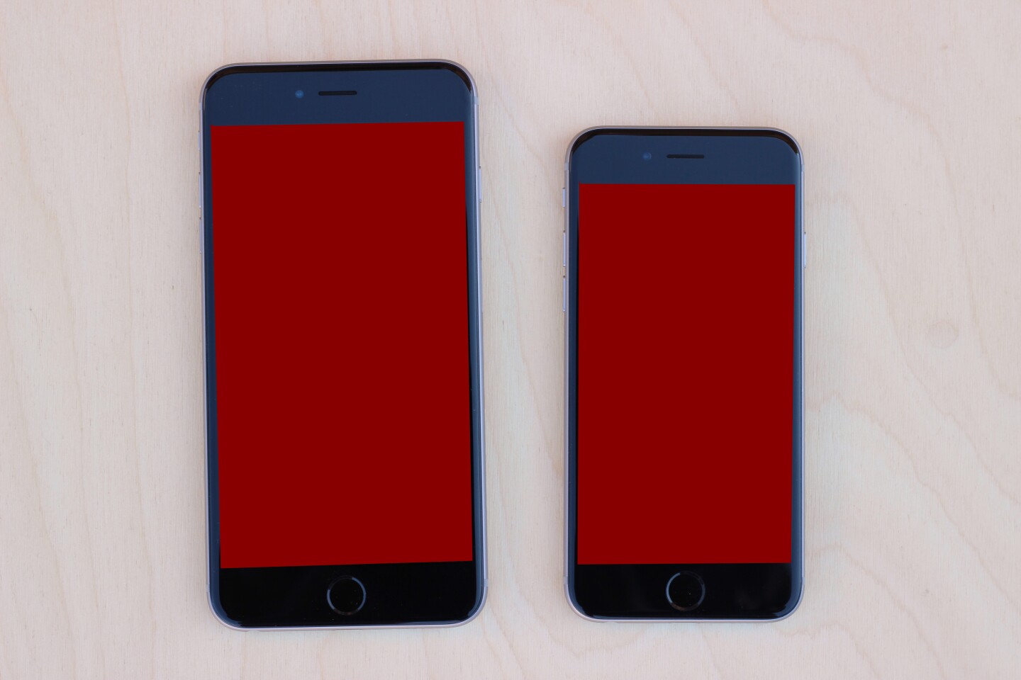 The iPhone 6 gives you 73 percent as much screen area as the 6 Plus (Photo: Will Shanklin/Gizmag.com)