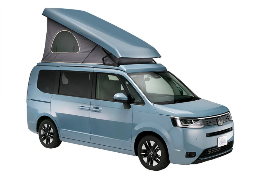 White House Deck One camper van with pop-up sleeper roof