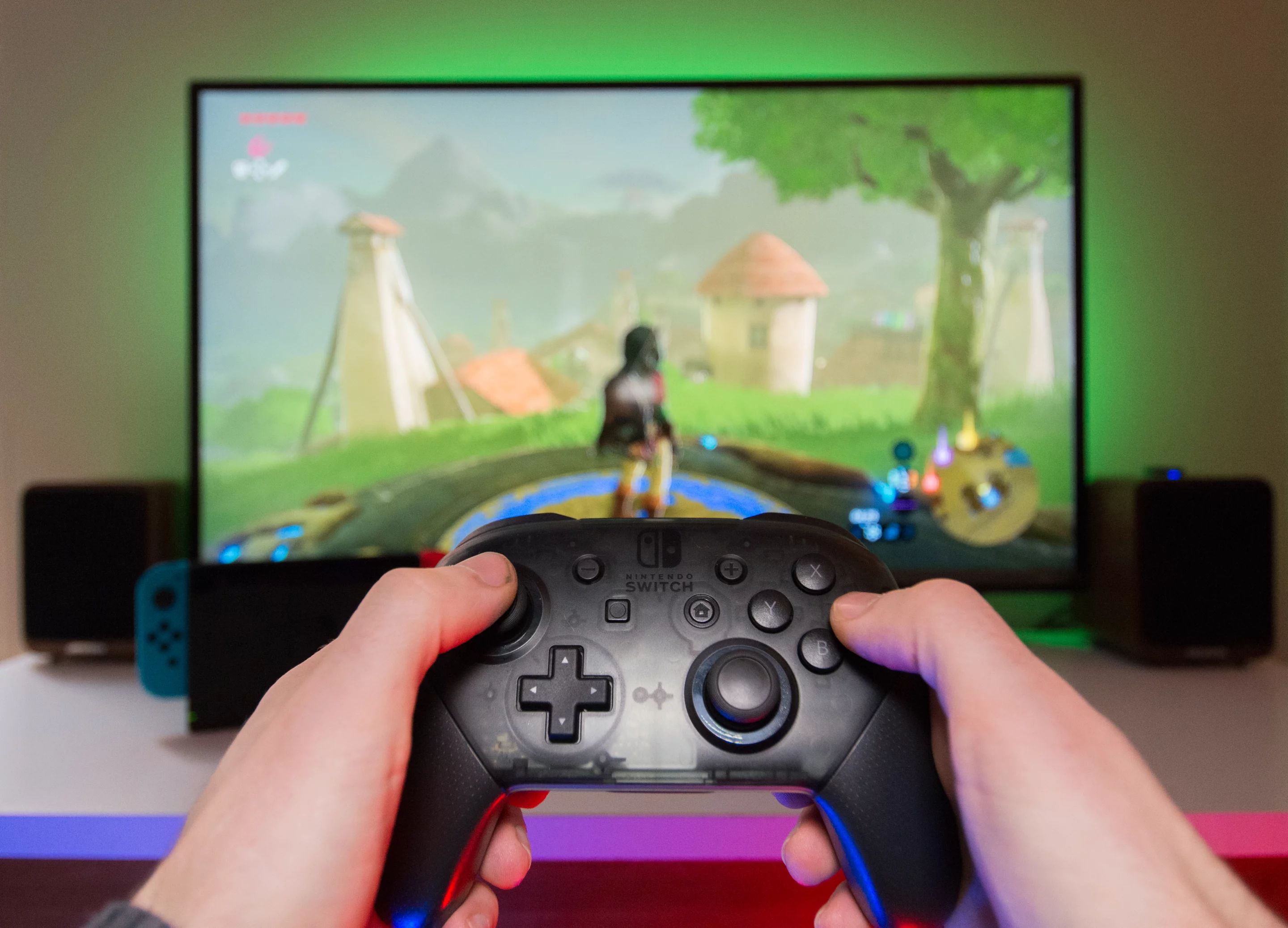Using the Pro Controller to play Zelda on the Nintendo Switch