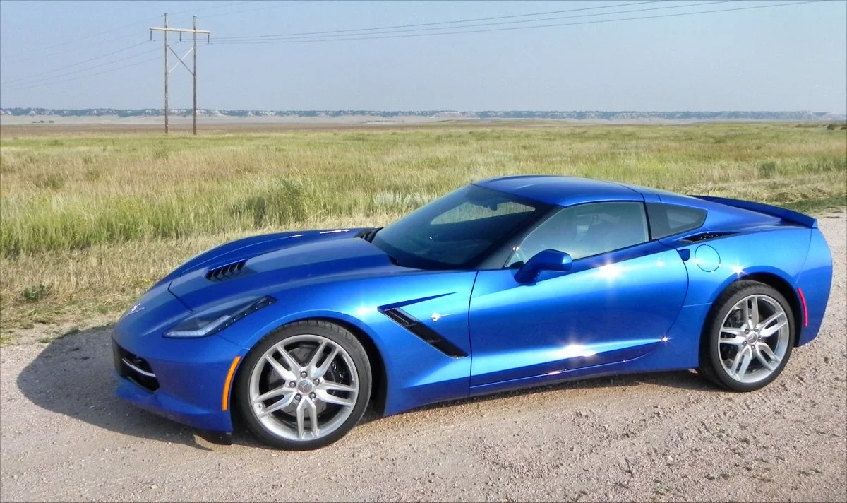 Note that the pop-top on the Coupe model removes easily and is manageable by just one person without fuss