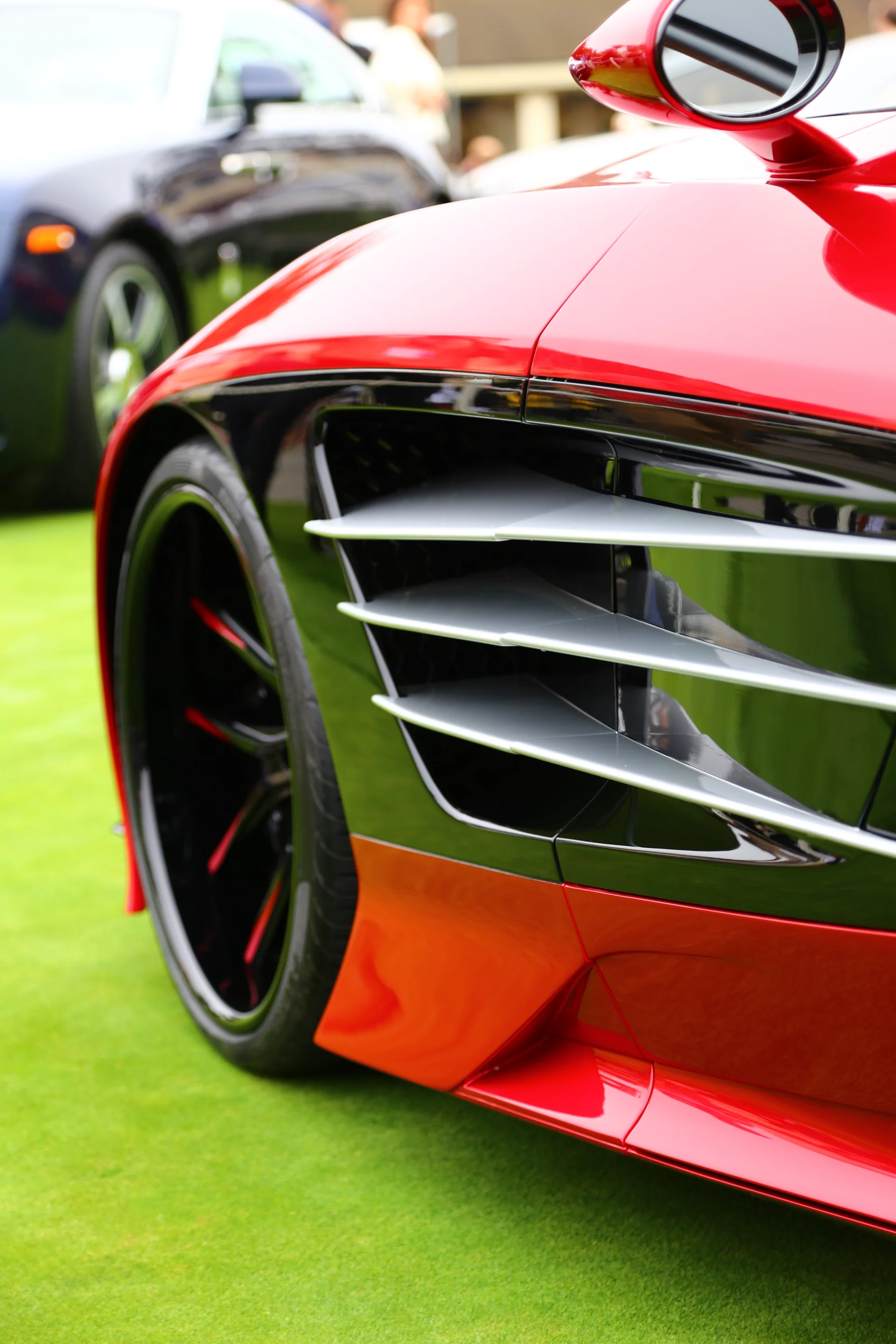 Laraki Epitome Concept's exaggerated fins only increase the car's excessive demeanor and ominous presence (Photo: Angus MacKenzie/Gizmag.com)