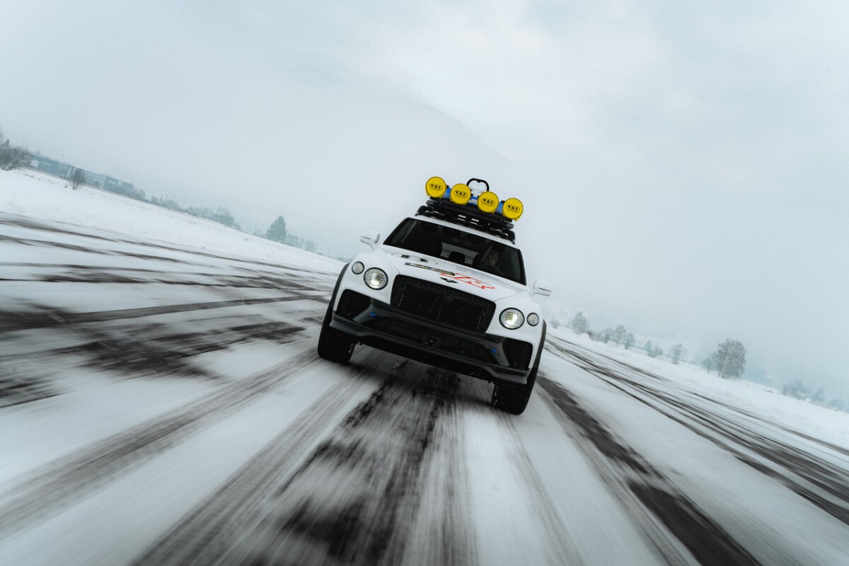 Ice-race launch for off-road Bentley Bentayga X Concept