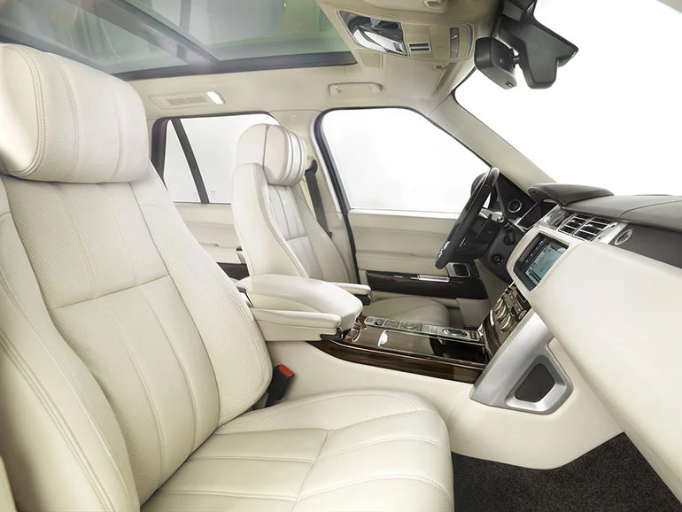 2013 Range Rover interior